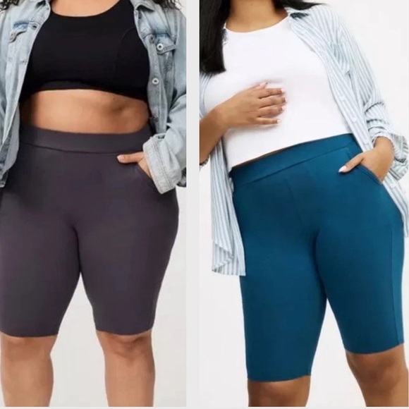Torrid Size 1 Pocket Bike Short 11 Inch. (LOT OF 2 PAIR )  Blue And Grey. - Picture 1 of 13